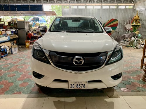 Mazda 2019 BT50 អូតូកាប់ពីតាក់ ម៉ាស៊ីនធំ3.2