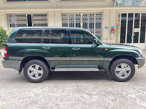 លំដាប់មេឡាន Land Cruiser 2001 14500$