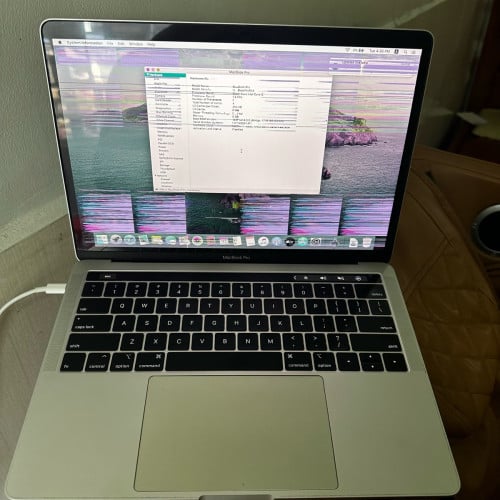 លក់MacBook pro2019