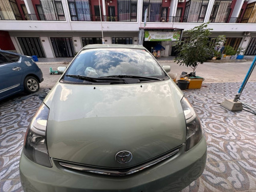 toyota prius full option 2009 ក្រដាស់​ពន្ធ