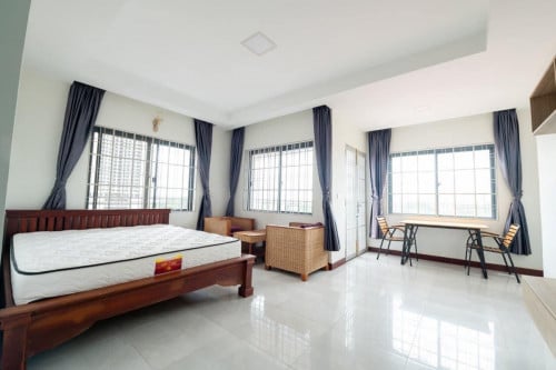 មានបន្ទប់ជួលនៅជ្រោយចង្វារ