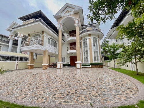 វីឡាទោសសម្រាប់នៅនៅបុរីវិមានភ្នំពេញ