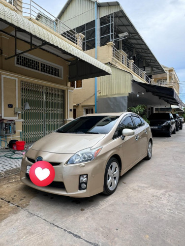 Toyota Prius សំរាប់លក់