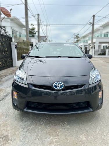 Toyota Prius 2010 option3 ក្រដាសពន្ឋ​ប្រផេះ