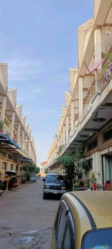 ផ្ទះលក់បន្ទាន់ម្ទាស់ប្រញាប់លុយបង់ធនាគារ