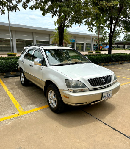 📣ដំណឹងលក់ឡាន Lexus RX300 ឆ្នាំ2000 V6 P2✅ធានា​អត់​ បុក​ប៉ះ​✅