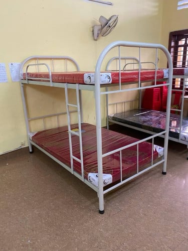 គ្រែដែក២ជាន់