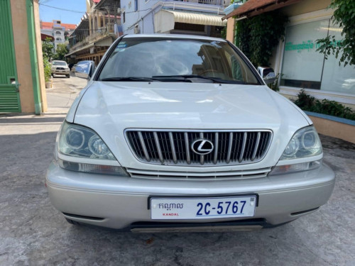 Lexus 03 white ប៉ុង ២ ថ្មី សាហាវ