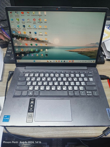 lenovo  slim 3 2021  ប្រេីផ្ទាល់ខ្លួន​នៅស្អាត​