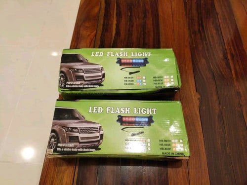 LED Flash light ប្រើជាមួយរុន្ធកន្ទុយបារី ងាយស្រួលបងៗបើកបរពេលយប់។