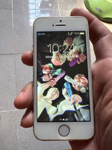 sell ip5 16g​ (phone only)