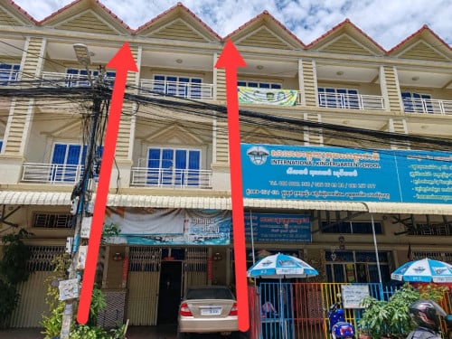 ផ្ទះសម្រាប់ជួលជាប់ផ្លូវអាចរកស៊ីបានជាប់សាលារៀន