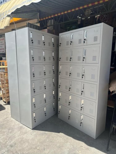 ទូដាក់ឯកសារ 18ទ្វារ