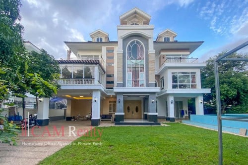 9 间卧室国王别墅出租，位于彭友滨梭（Peng Huoth Beong Snor）