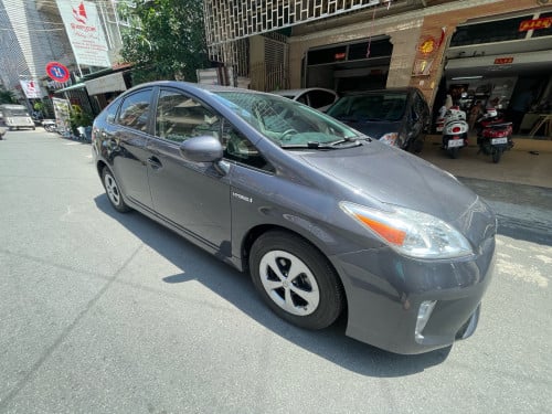 Toyota Prius 2012 option3 new tax paper