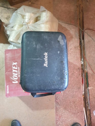 ខ្ញុំបាទចង់លក់ម៉ាសុីនស្គែនលេខកូដឡានមួយគ្រឿងវិញ។ខ្ញុំទិញមកមិនដែលប្រើសោះសូម្បីតែម្ដងក៏ដោយ