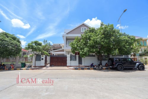6 Bedroom Deluxe Villa For Rent in Eilte Town | Diamond Island