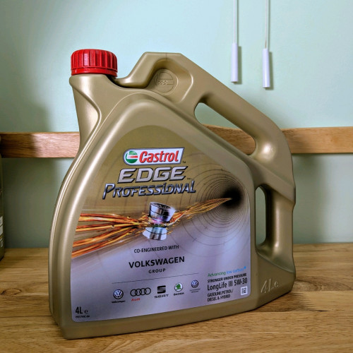 Castrol EDGE Professional 5W-30