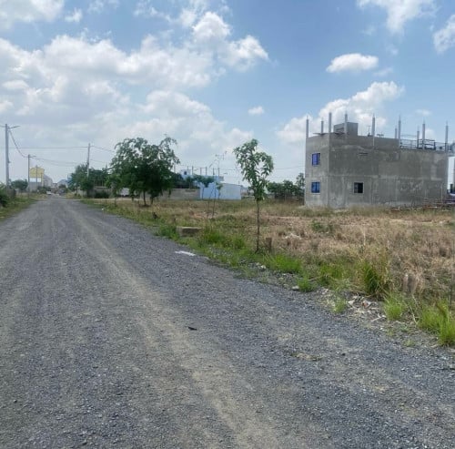 ដីលក់ម្តុំព្រែកជ្រៃ