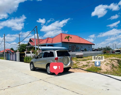 ដីសំរាប់សង់វីឡា ស្ថិតនៅទីប្រជុំជន សង្កាត់ពន្សាំង ខណ្ឌព្រែកព្នៅ ភ្នំពេញ ដីមាន២ផ្លូវ ផ្លូវមុខនិងក្រោយ