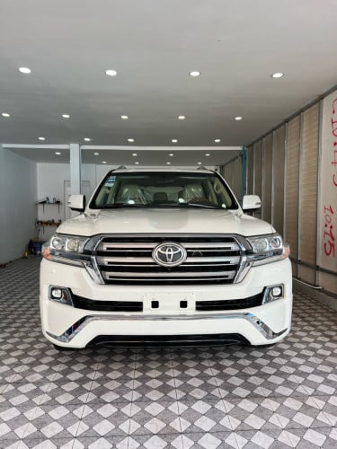 ​2016 LAND CRUISER GX.R V6 អារ៉ាប់