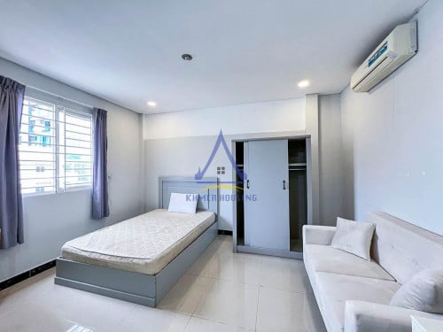 Modern Studio room with fully furnished for rent next to Aeon mall 1