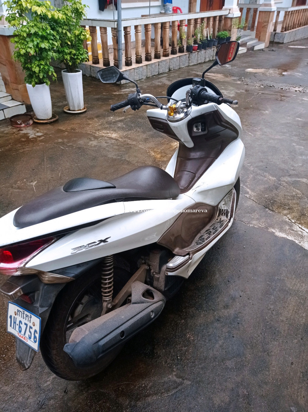 pcx motorcycle price