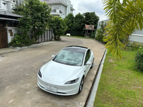 All new EV Car Tesla Model3 2024 មានតម្លៃពិសេសជូន