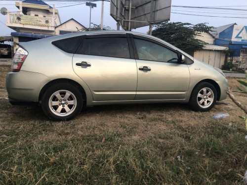 Toyota Prius 2006 លក់ 8900$