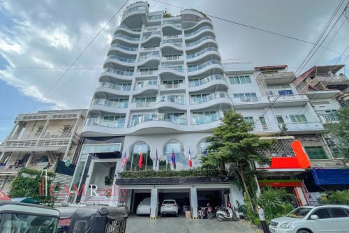 64 Room Hotel For Sale in Daun Penh (near Riverside Park)