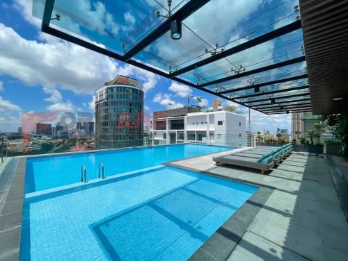 Brand new 1 Bedroom apartment with swimming pool and gym available for rent in BKK1 Area.