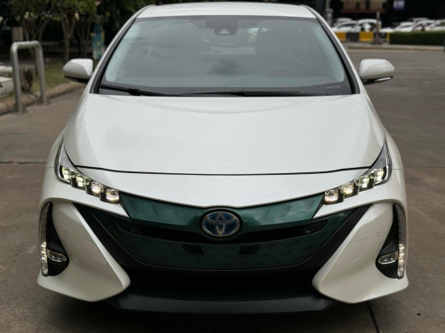 Prius prime 017 advance