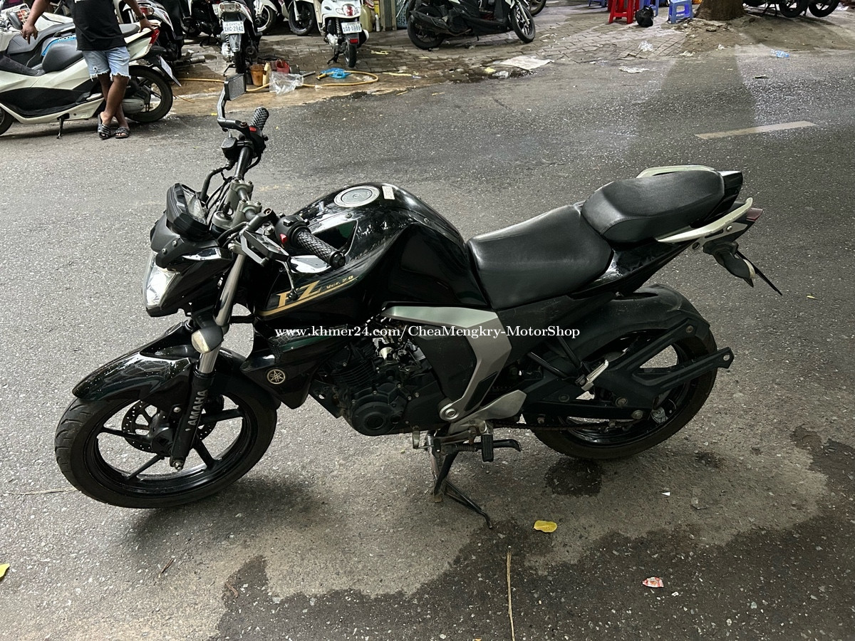 fz sport bike price