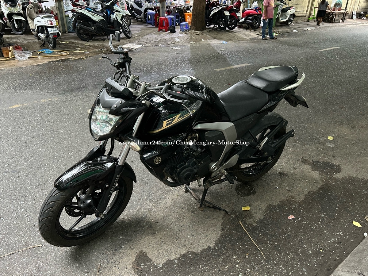 yamaha fz sport bike price
