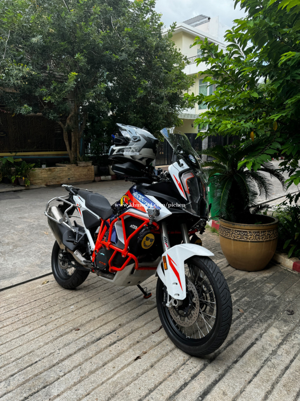 sport bike ktm price