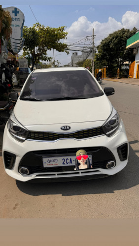 ឡានលក់ Kia morning 018 full option បើកដំបូលបាន