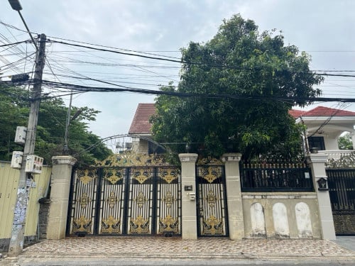 វីឡាលក់នៅ👉ទួលគោក