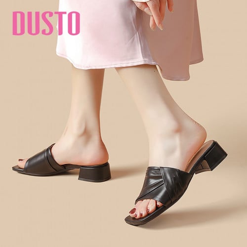 ស្បែកជើងស៊កនារីម៉ូតថ្មី DW0010