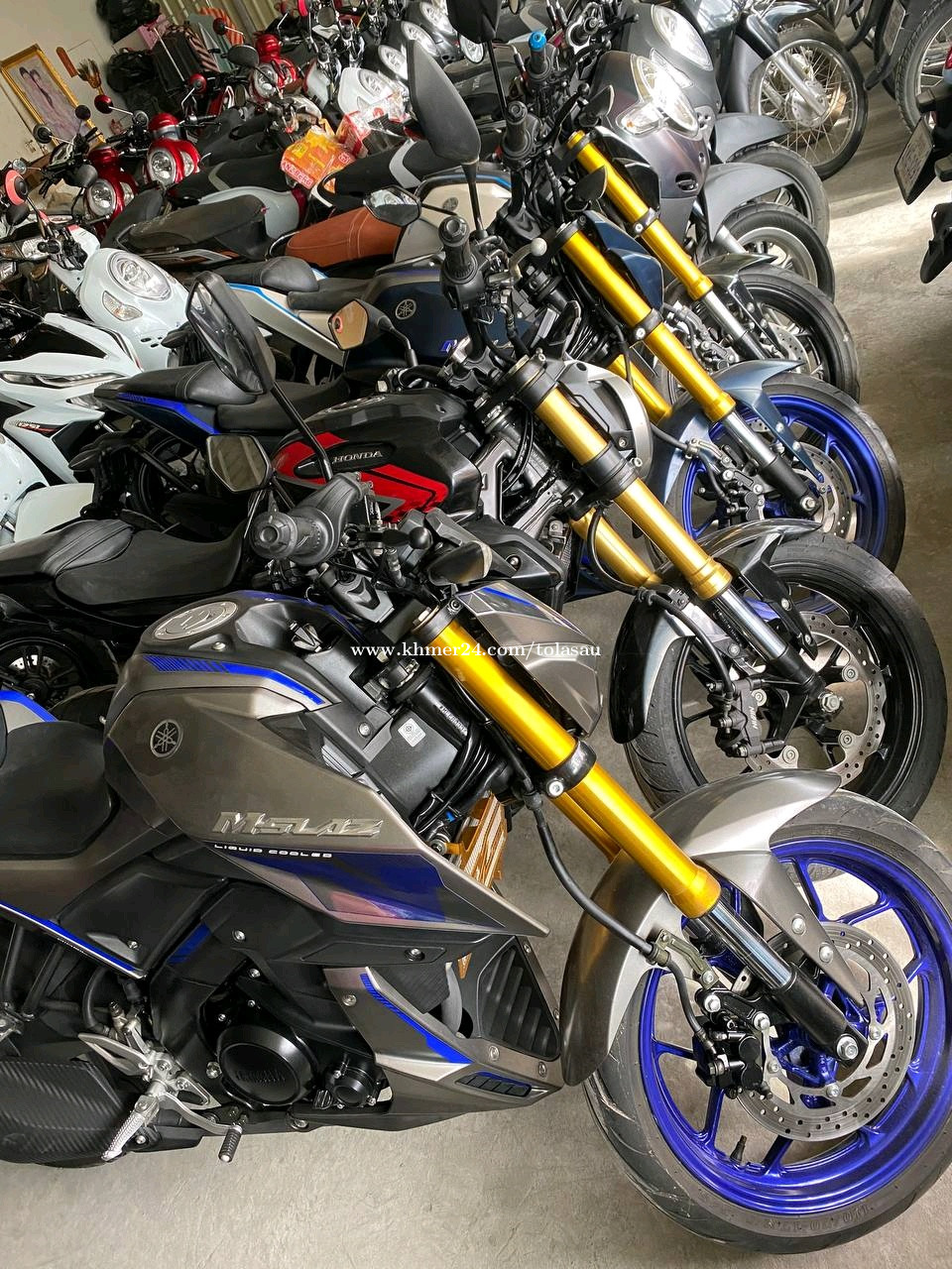 adv honda price