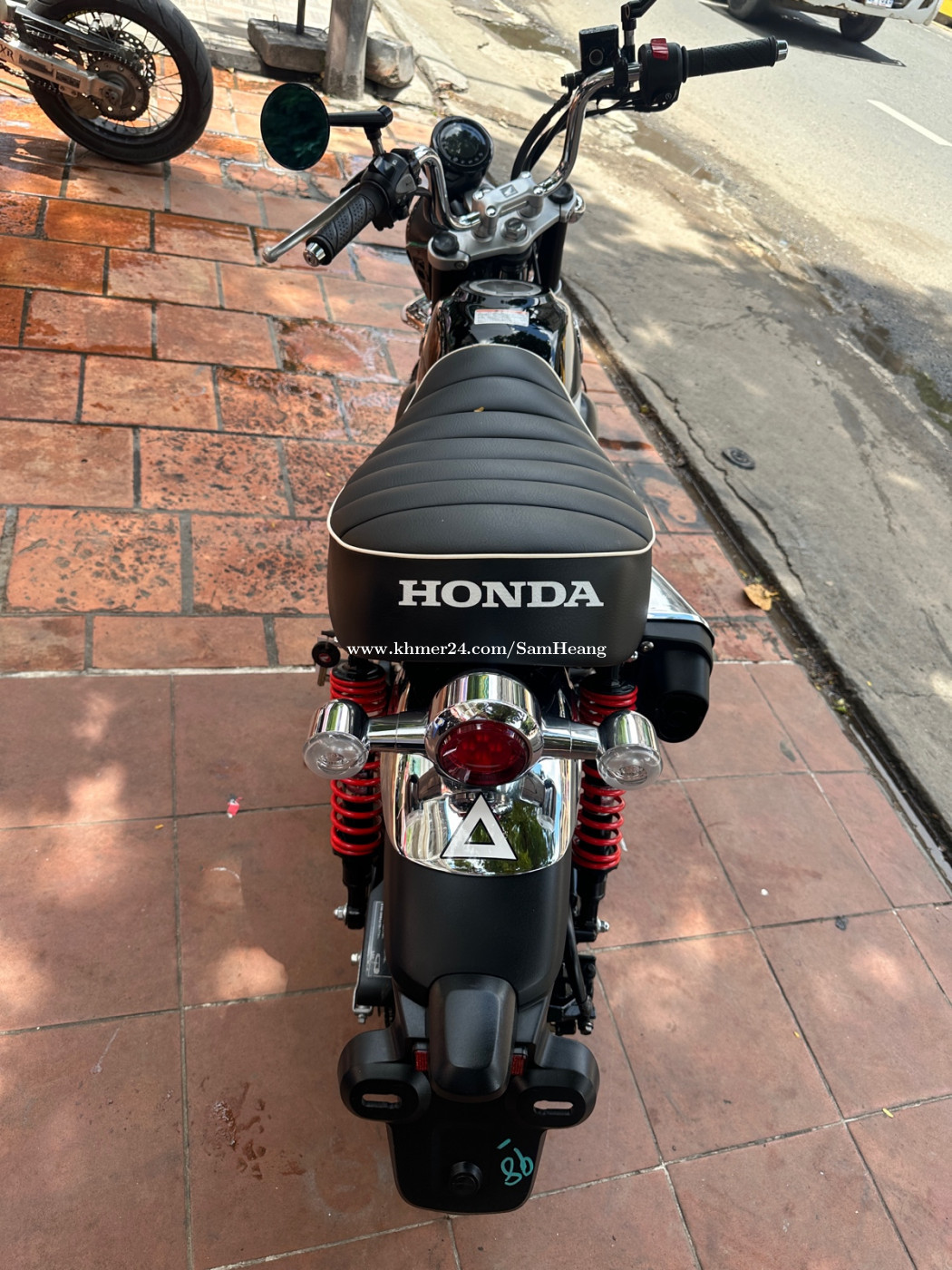 honda monkey motorbike