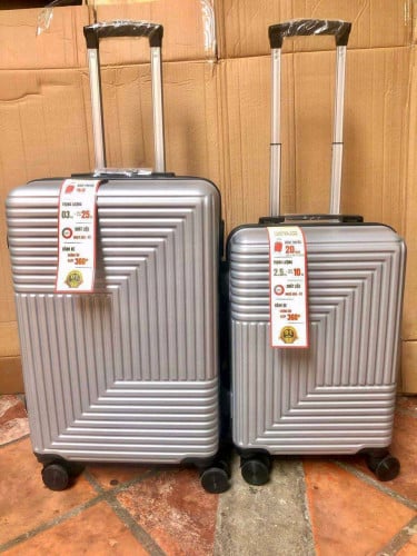 វ៉ាលីសាច់ជ័រស្វិត