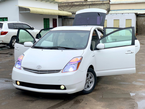 Prius06 Full ឡានស្អាតអត់បុក100%