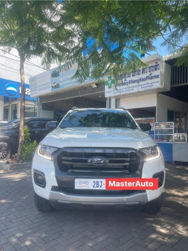 ម្ចាស់ដេីមទិញគាស់កេះ Ford Ranger Wildtrak 2020 no