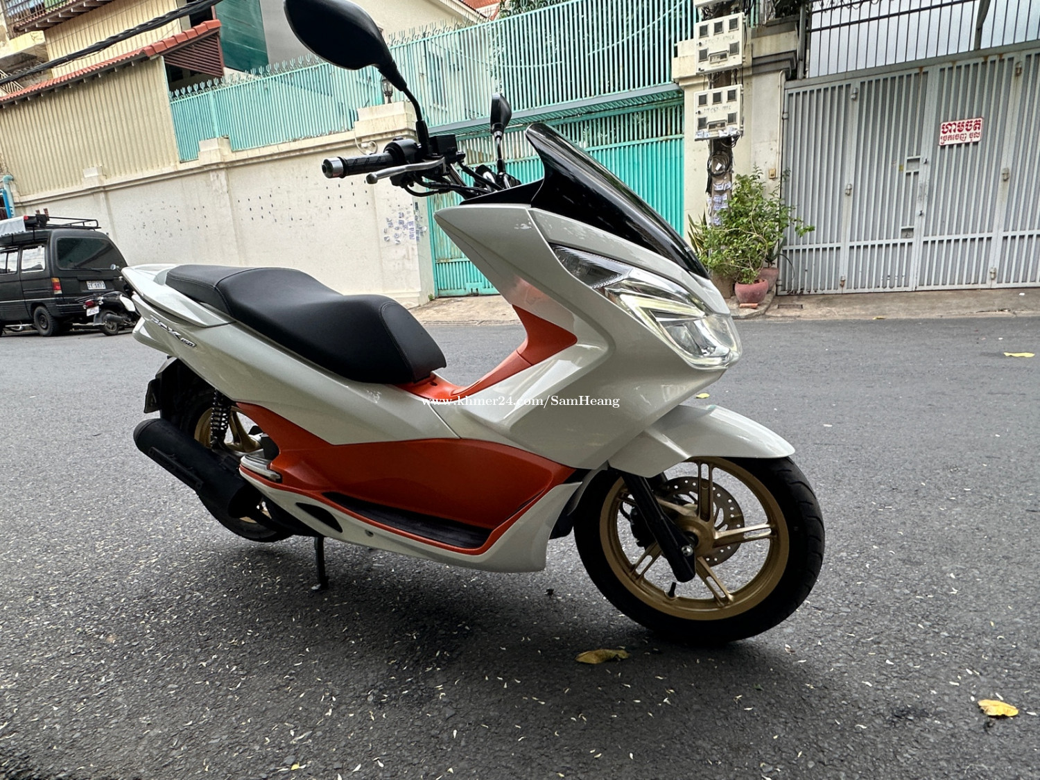 150 honda motorbike