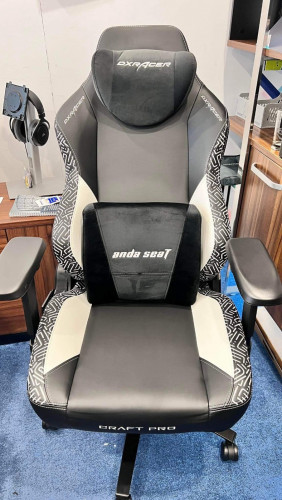 Gaming Chair DXRacer Craft Pro Limited Edition Secondhand 99%