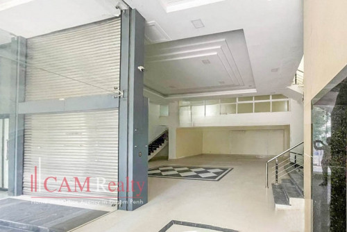 6 Floor Commercial Building For Rent in Tuek L’ak Ti Muoy