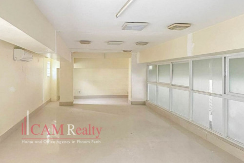6 Floor Commercial Building For Rent in Tuek L’ak Ti Muoy