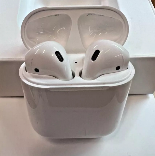 AirPods 1st generation 98%