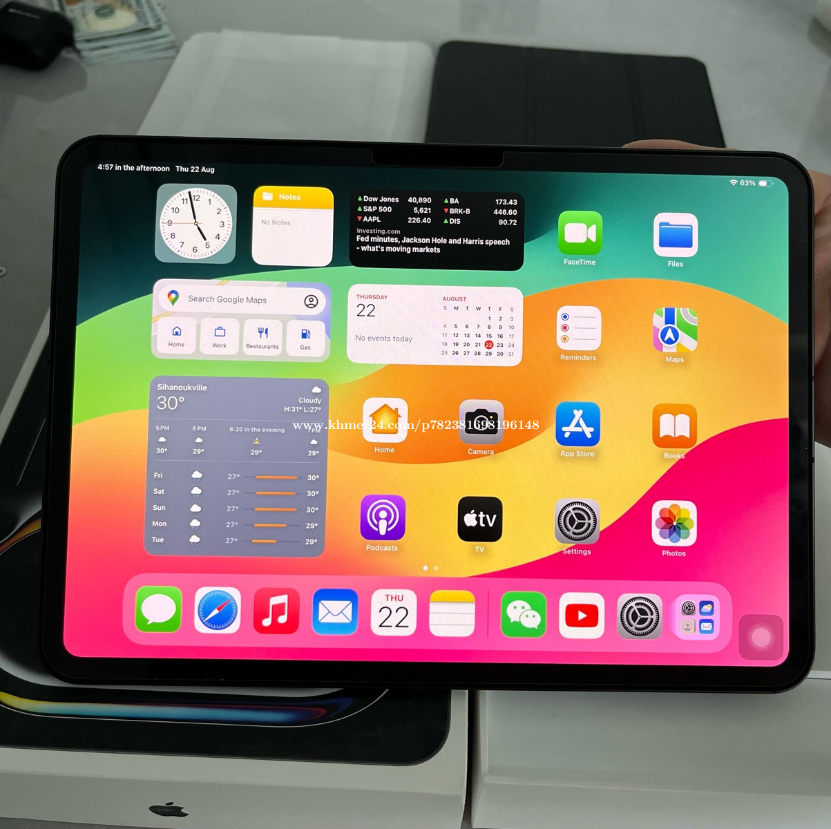 iPad Pro M4 1T 2024 full box Price 1450.00 in Sangkat Buon, Cambodia 和平