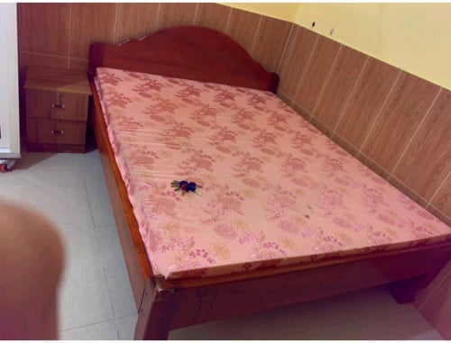 បន្ទប់ជួលជាន់ក្រោមទួលគោក